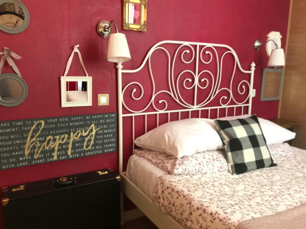 Hotel Les Remp'Arts Геранд Экстерьер фото